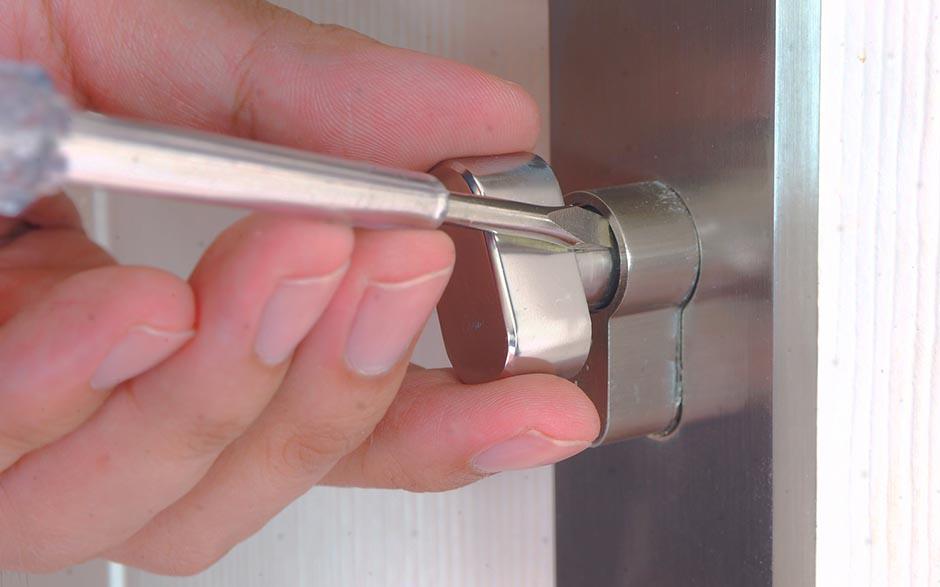 comment changer un cylindre de porte Aix-en-Provence